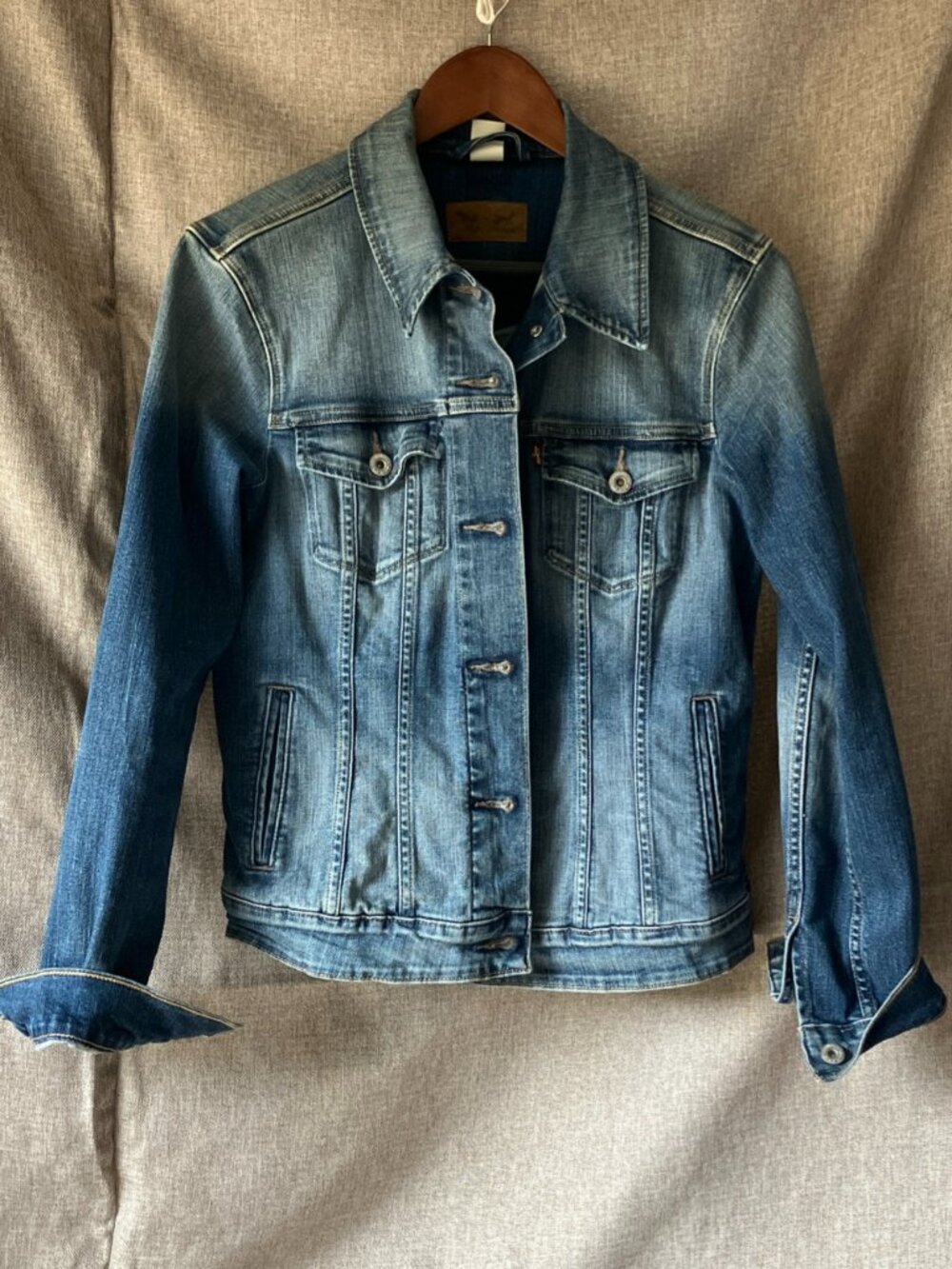 Levi Strauss & Co Denim Jean Jacket Women Size L, Excellent Condition